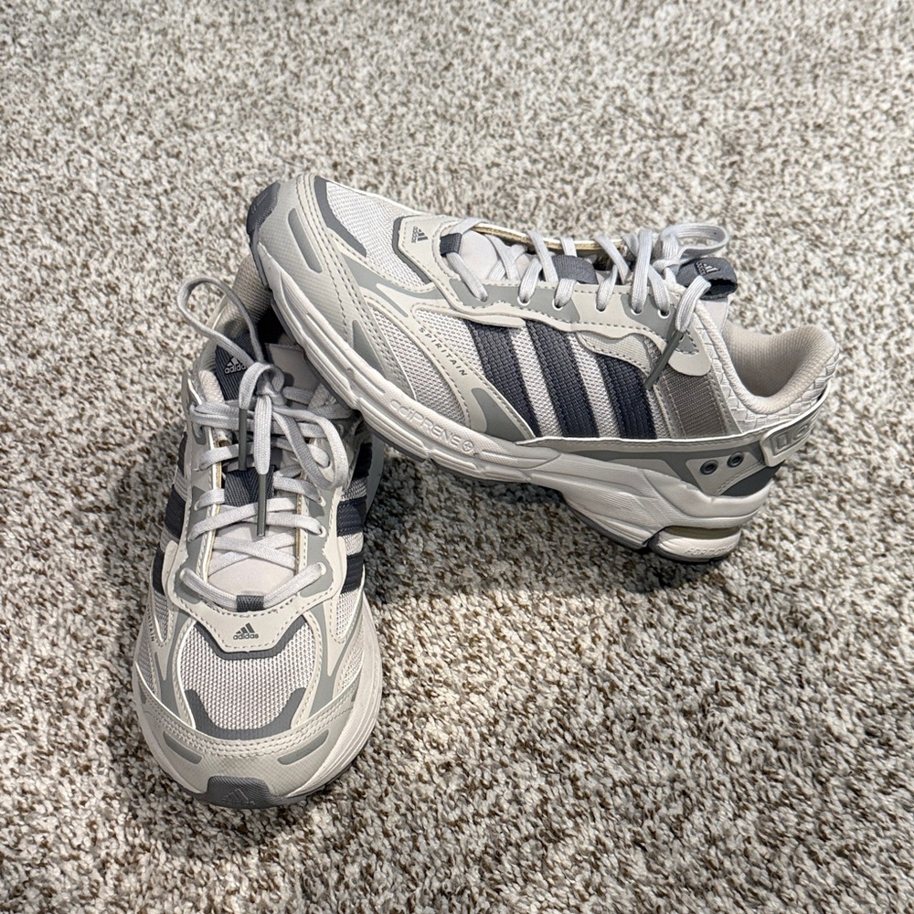 Adidas Spiritain 2000